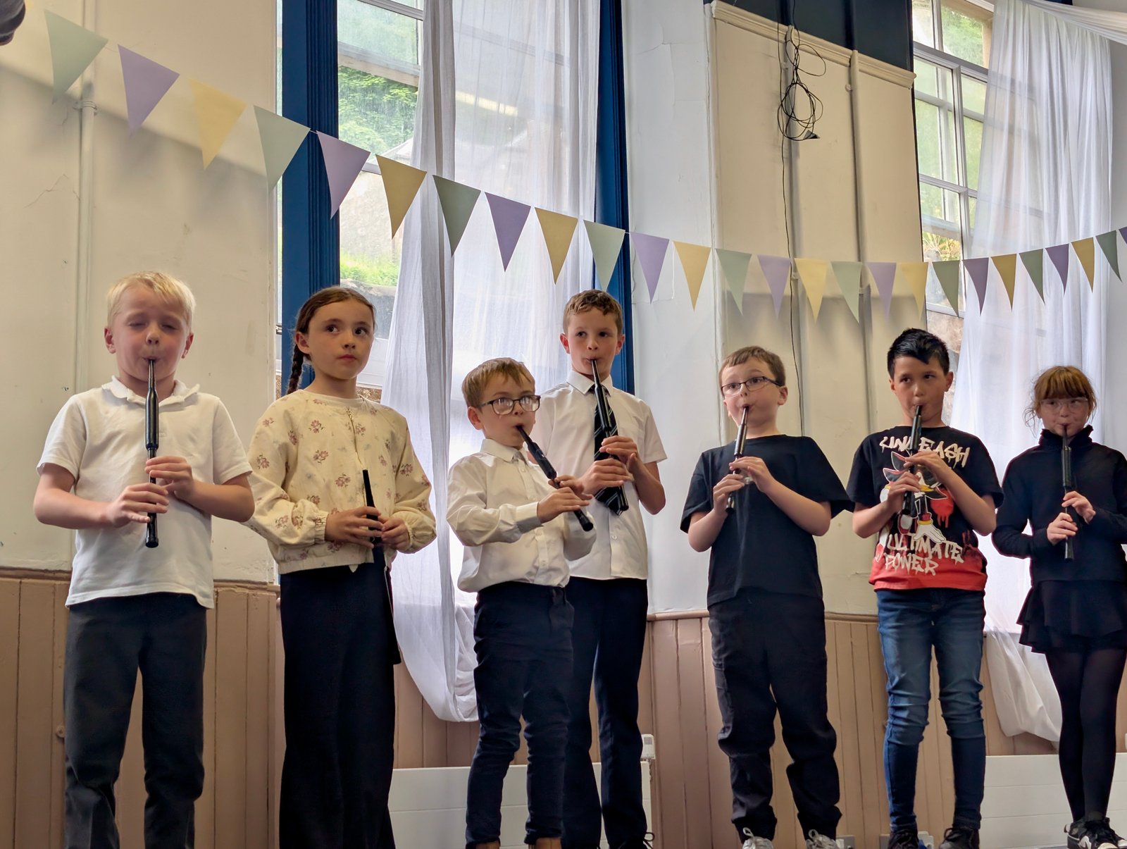 Young chanter players performing at the Etive Showcase